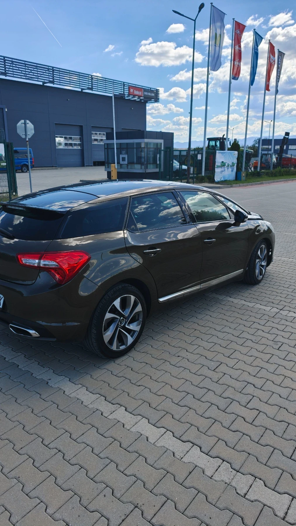 DS DS 5, снимка 4 - Автомобили и джипове - 55954922