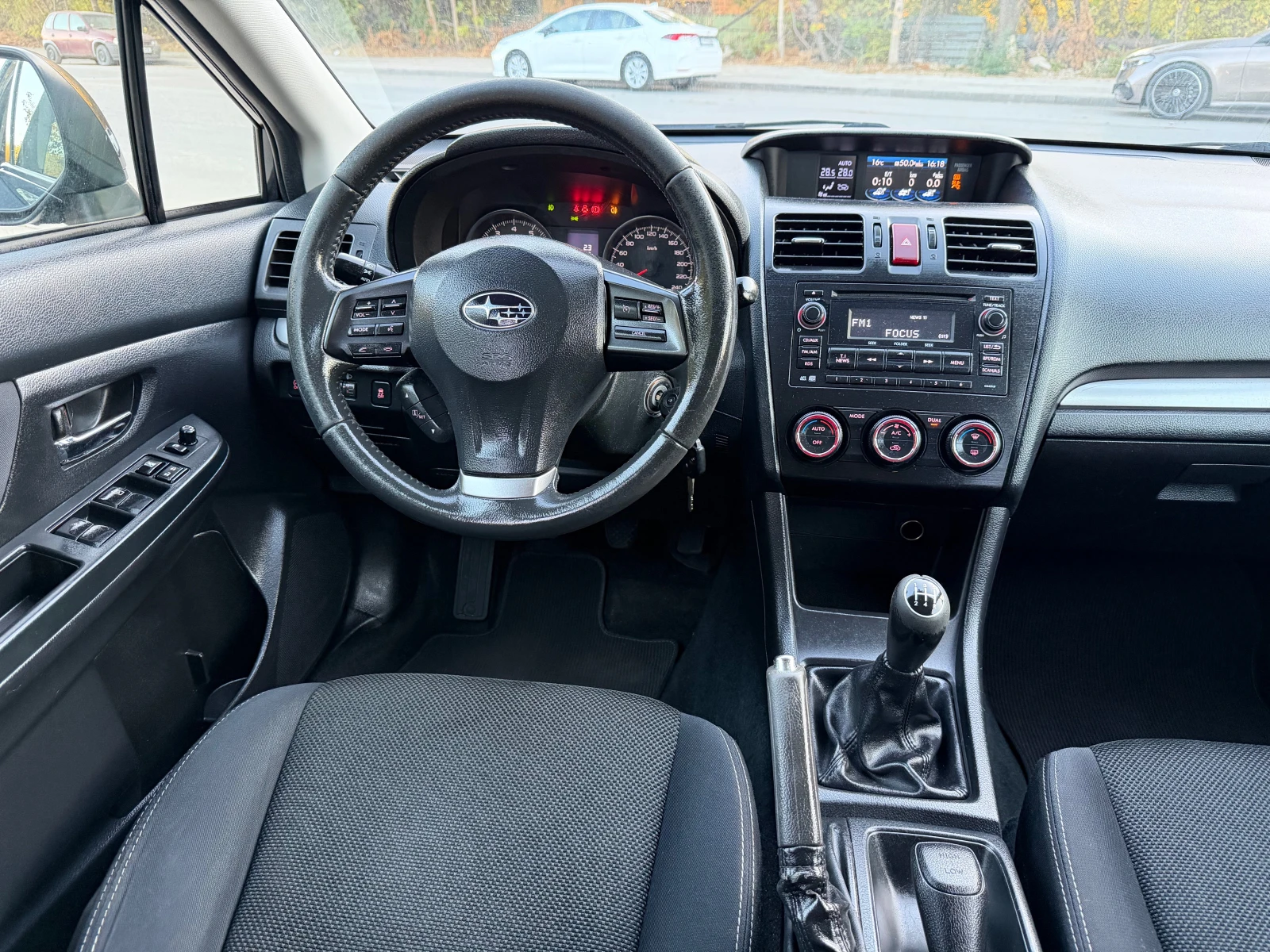Subaru XV 1.6 4x4, снимка 12 - Автомобили и джипове - 56376642