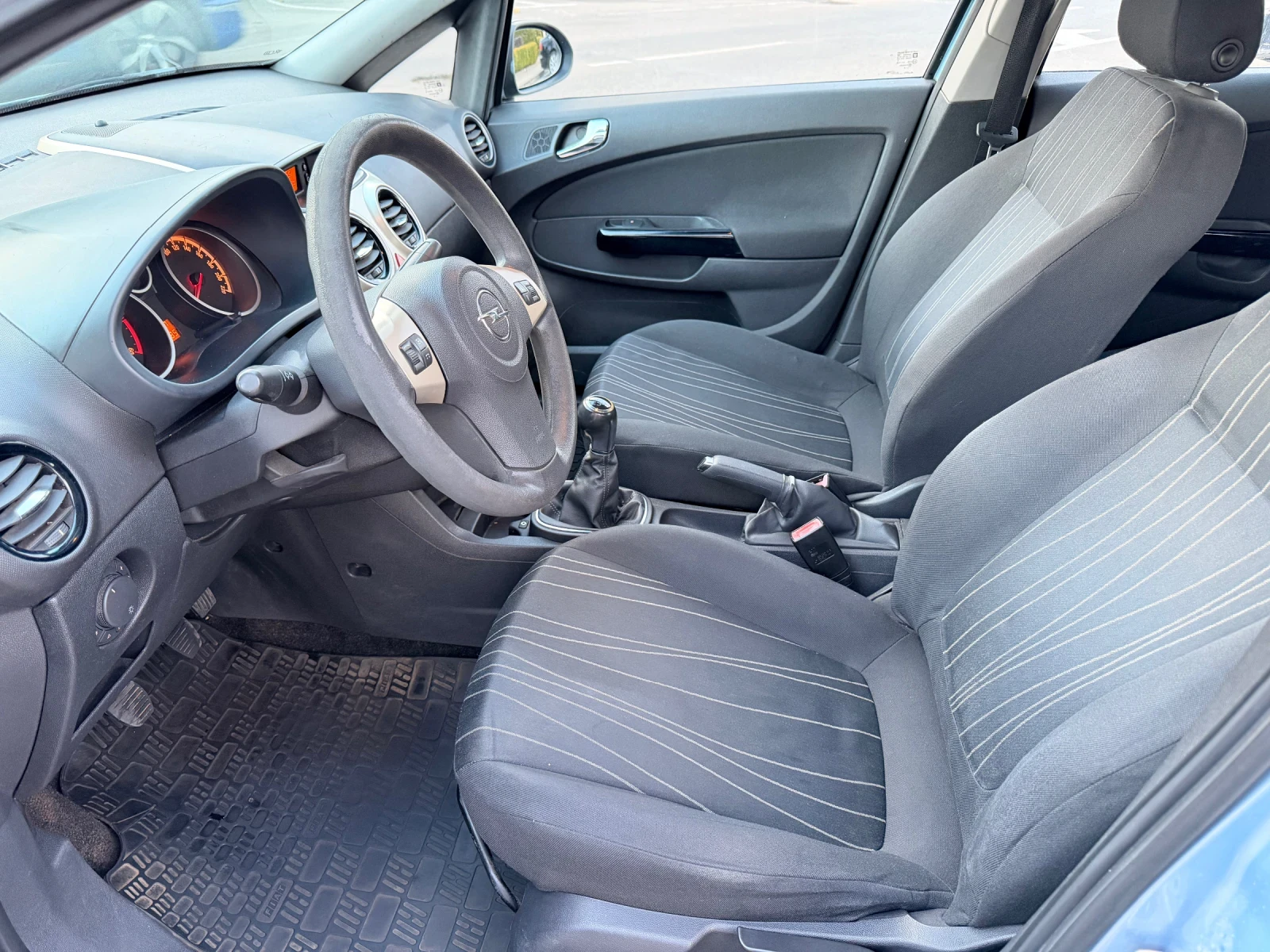 Opel Corsa  Климатик , снимка 7 - Автомобили и джипове - 56417698