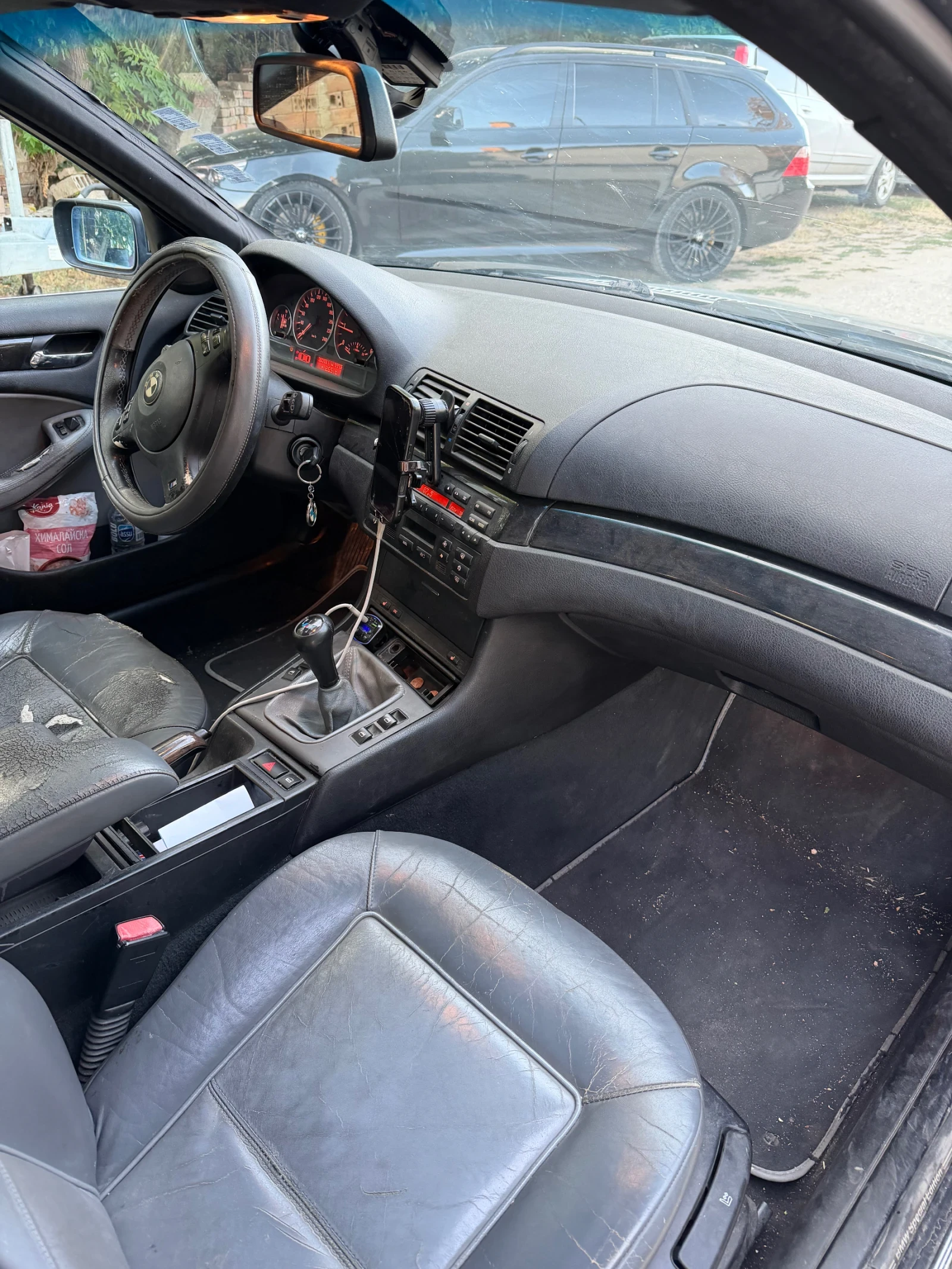 BMW 320, снимка 5 - Автомобили и джипове - 56624974