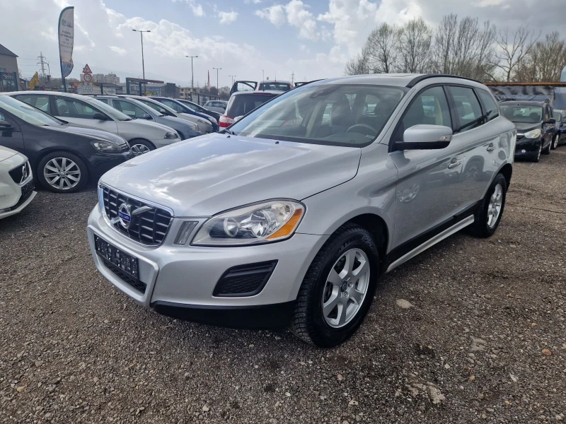 Volvo XC60 2.4D 163ps.D5 AWD ITALIA, снимка 1 - Автомобили и джипове - 49544522