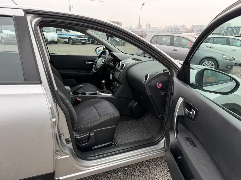 Nissan Qashqai 1.5 DCI TEKNA, снимка 9 - Автомобили и джипове - 52883138