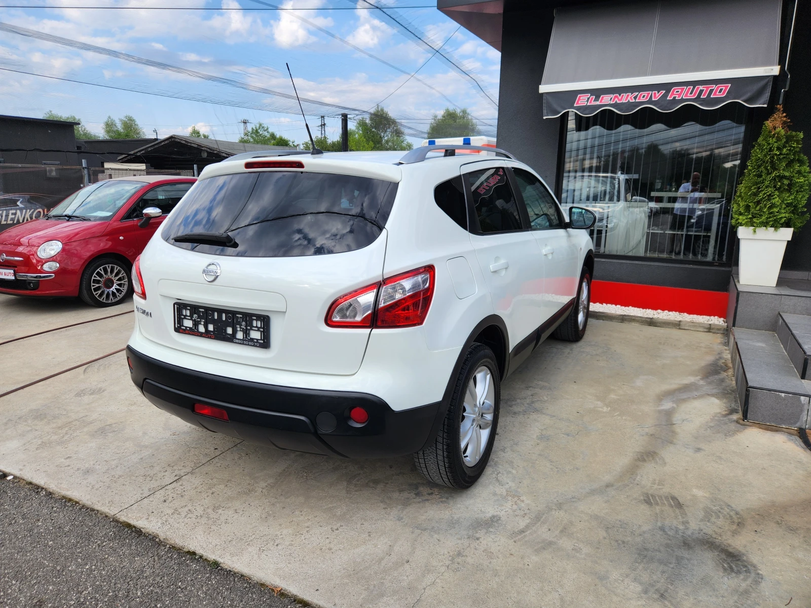 Nissan Qashqai 2.0I-141к.с EURO 5b-НАВИГАЦИЯ-ШВЕЙЦАРИЯ - изображение 8