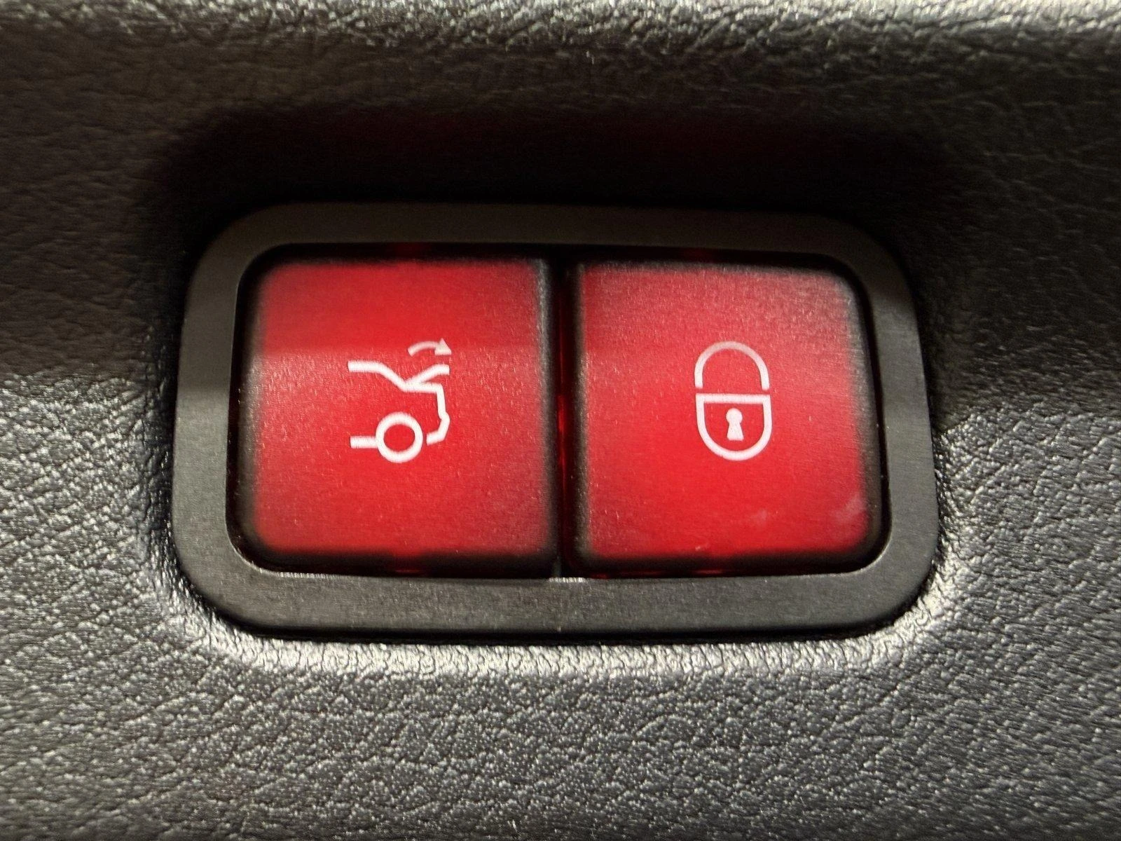 Mercedes-Benz EQE 350 4-MATIC AMG NIGHT AIRMATIC  | Mobile.bg   6