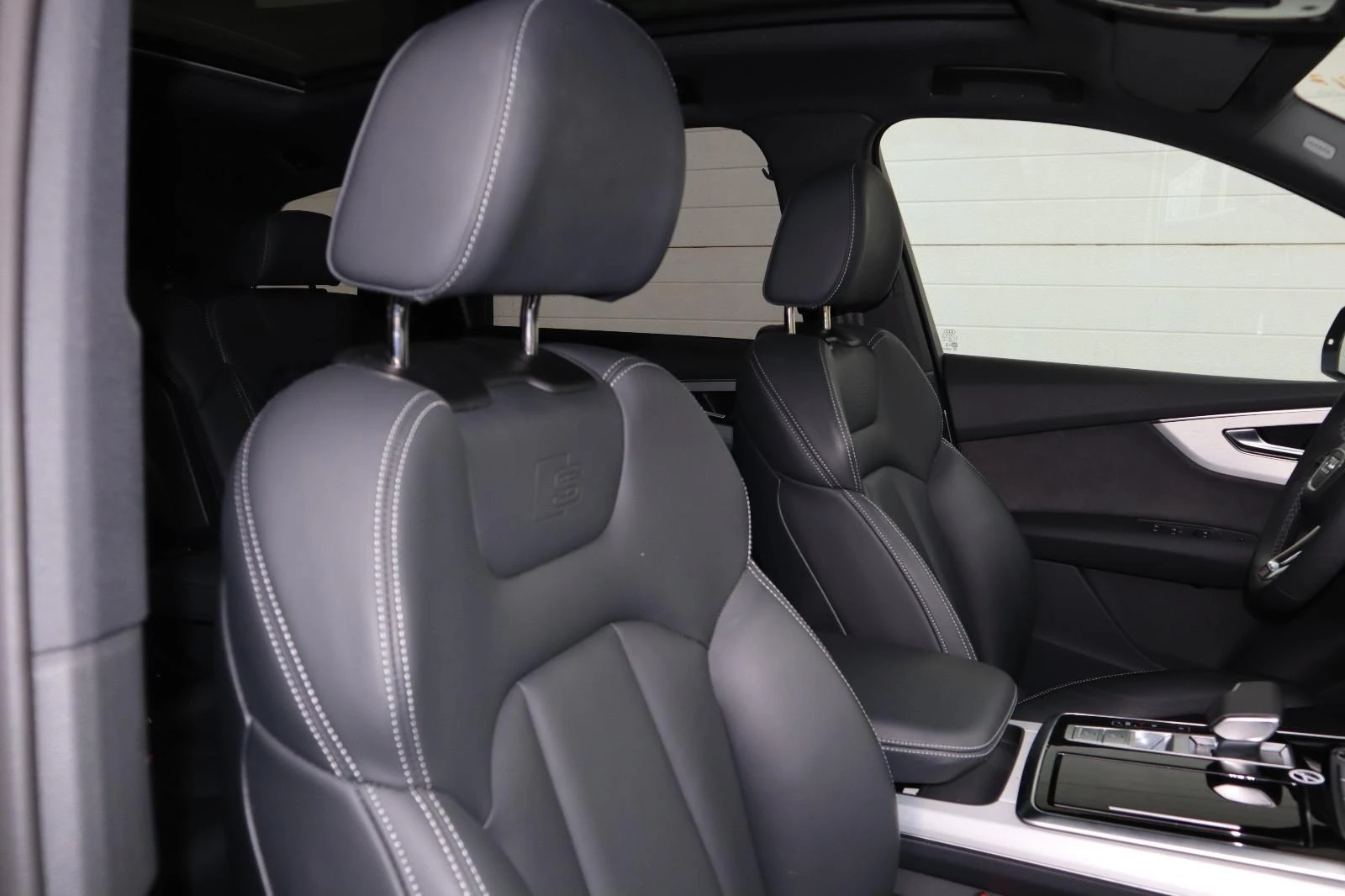 Audi Q7 50TDI* 6+ 1* S-LINE* DISTR* PANO* HEAD-UP* MEMORY* - изображение 7