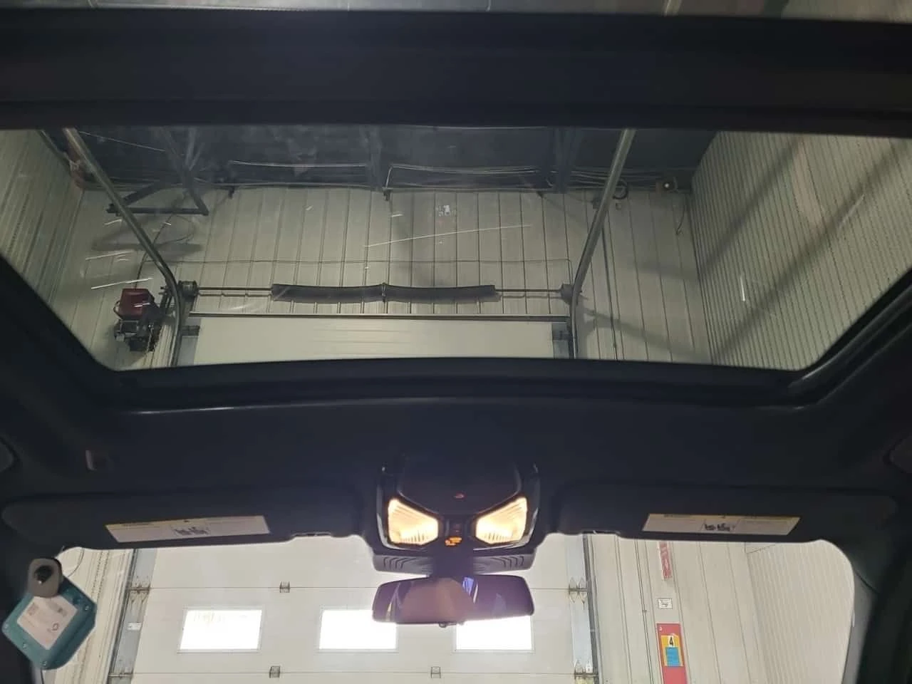 BMW X3 xDrive30i | PANO | KEYLESS | 2 ����� | CARFAX | Mobile.bg � ����������� 12