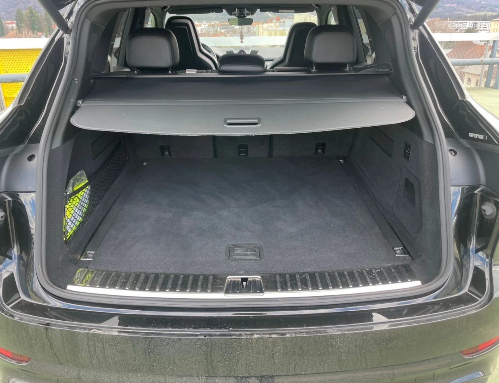 Porsche Cayenne 3.0 E HYBRID PLATINUM EDITION.MATRIX, снимка 11 - Автомобили и джипове - 53881384