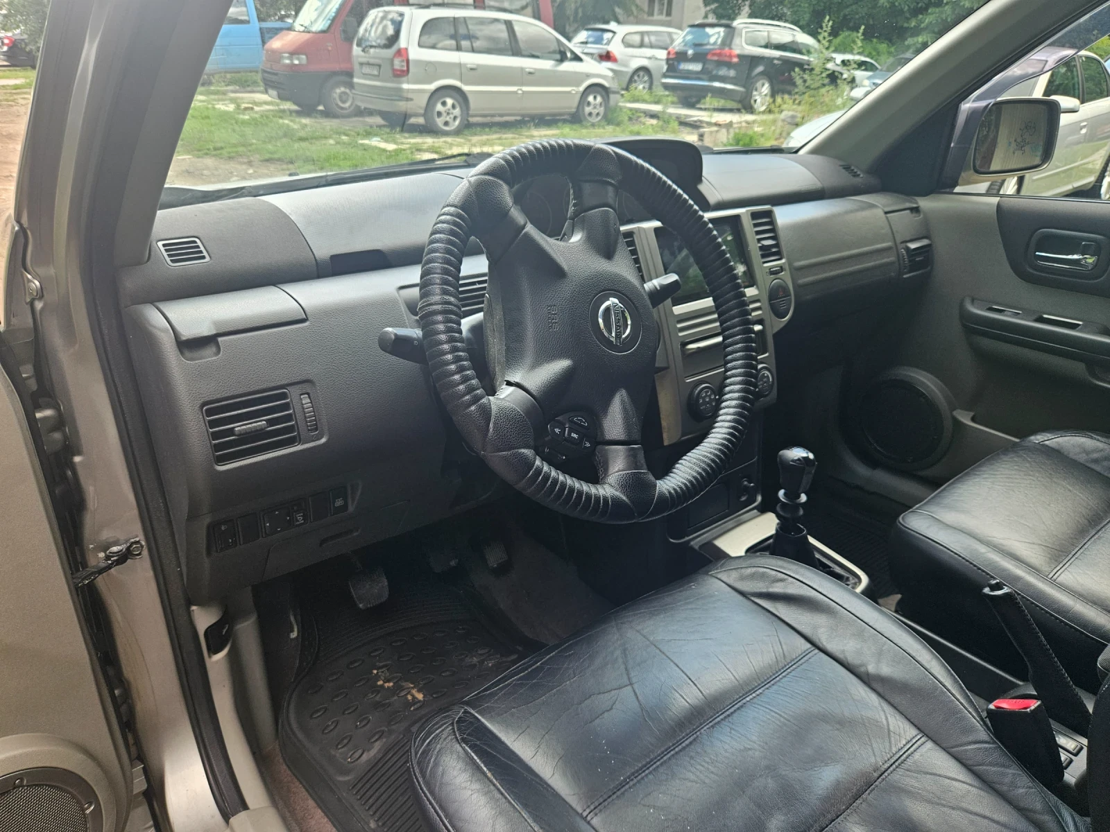 Nissan X-trail, снимка 6 - Автомобили и джипове - 54915367