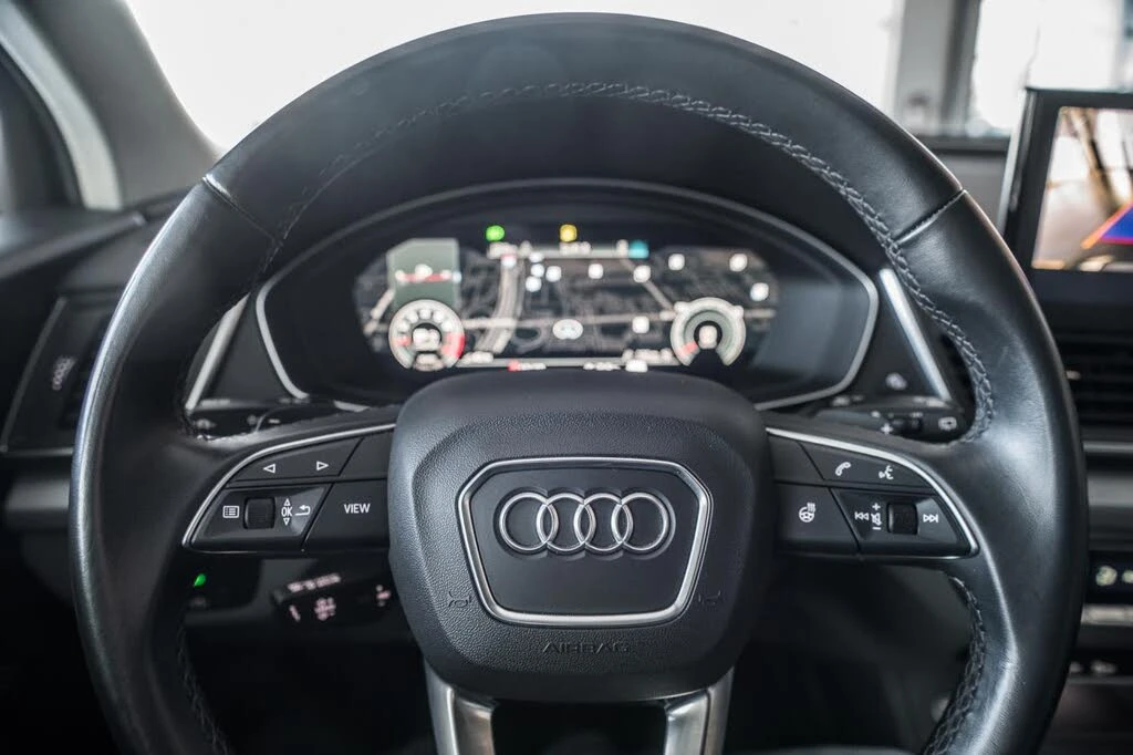 Audi Q5 Progressiv * ДИСТРОНИК * ПАНОРАМА * ПОДГРЕВ, снимка 12 - Автомобили и джипове - 55046504