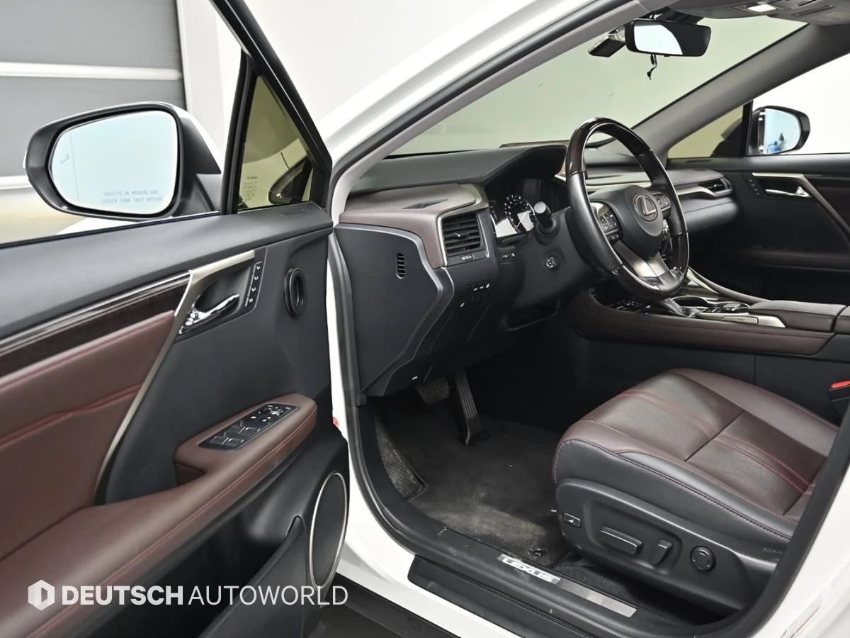 Lexus RX HUD* ЕЛ. БАГАЖНИК* BLIND SPOT* ЛЮК* КРАЙНА ЦЕНА, снимка 11 - Автомобили и джипове - 55350069
