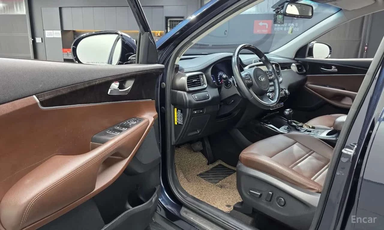 Kia Sorento * Diesel 2.0 2WD * ЦЕНА ДО БГ, снимка 10 - Автомобили и джипове - 55629878