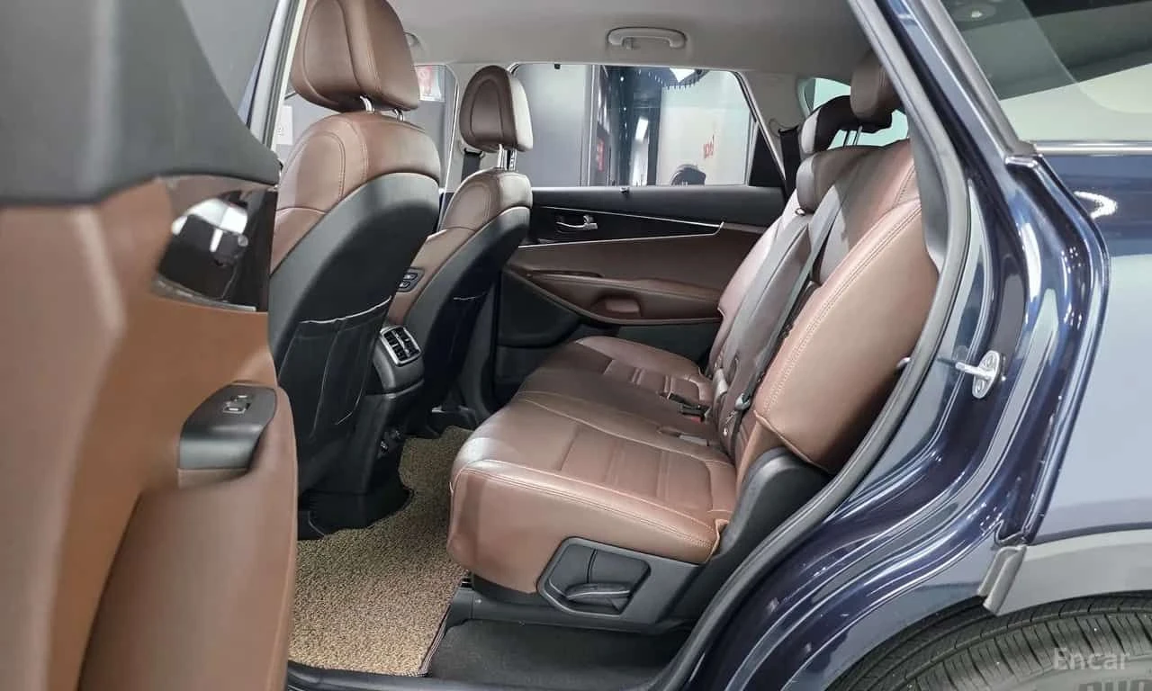 Kia Sorento * Diesel 2.0 2WD * ЦЕНА ДО БГ, снимка 12 - Автомобили и джипове - 55629878
