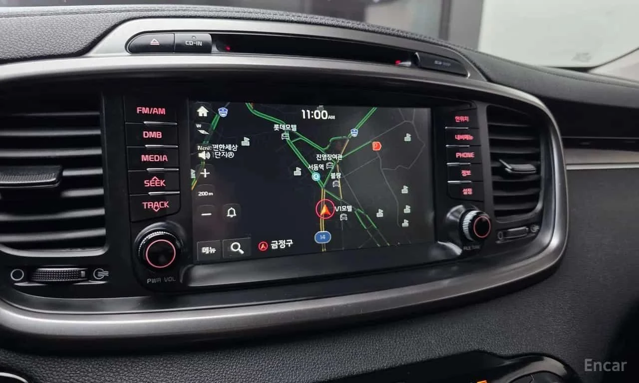 Kia Sorento * Diesel 2.0 2WD * ЦЕНА ДО БГ, снимка 14 - Автомобили и джипове - 55629878