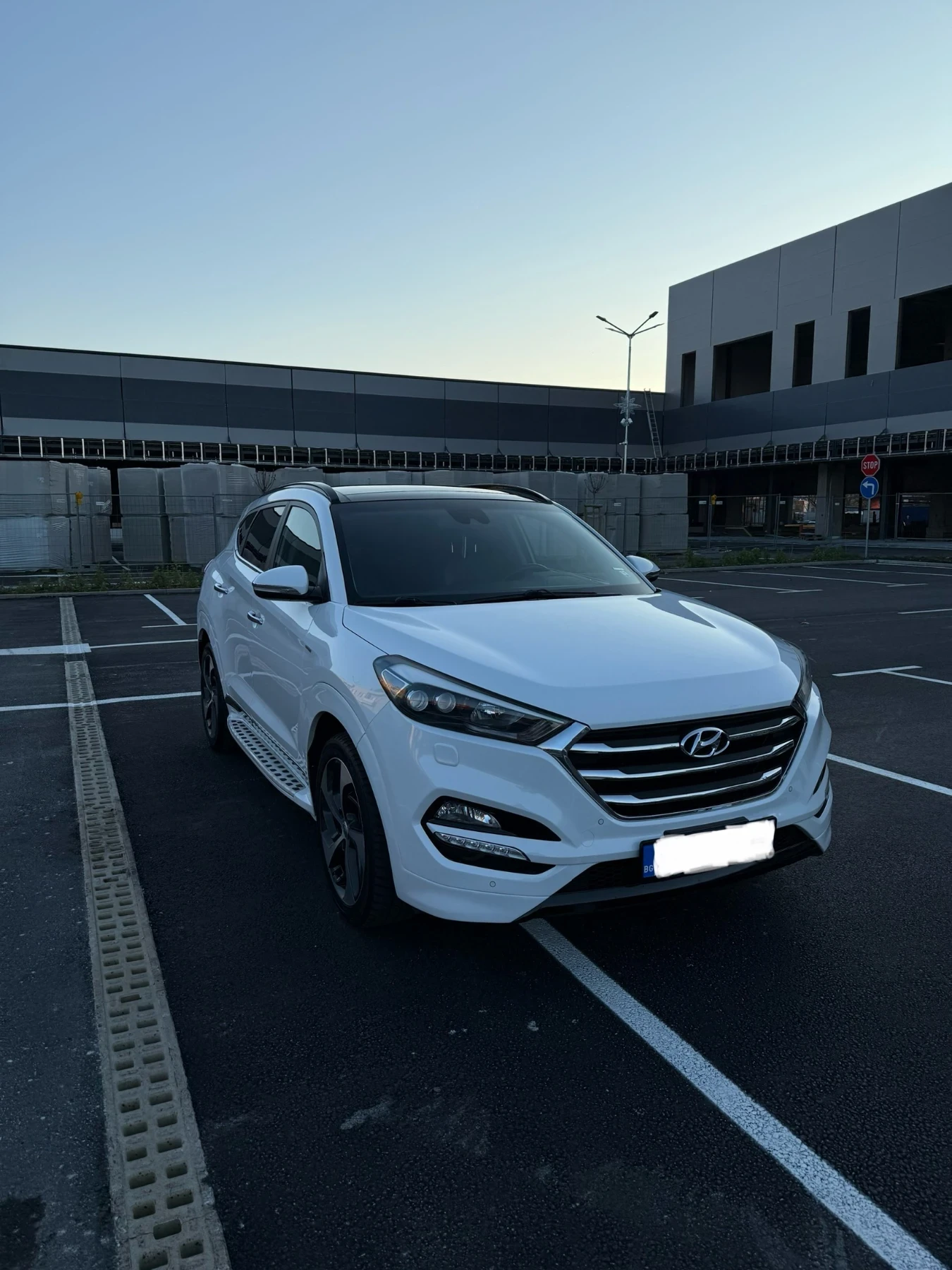 Hyundai Tucson, снимка 2 - Автомобили и джипове - 55679843