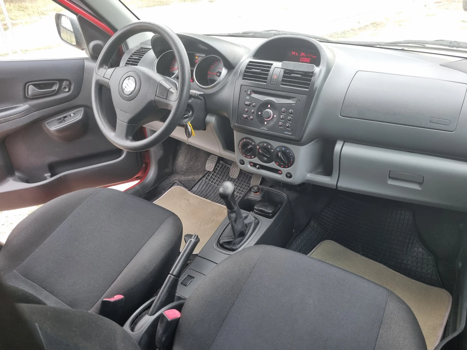 Suzuki Ignis 1.3iVVTI ESKLUZIVE 4х4, снимка 8 - Автомобили и джипове - 55691122