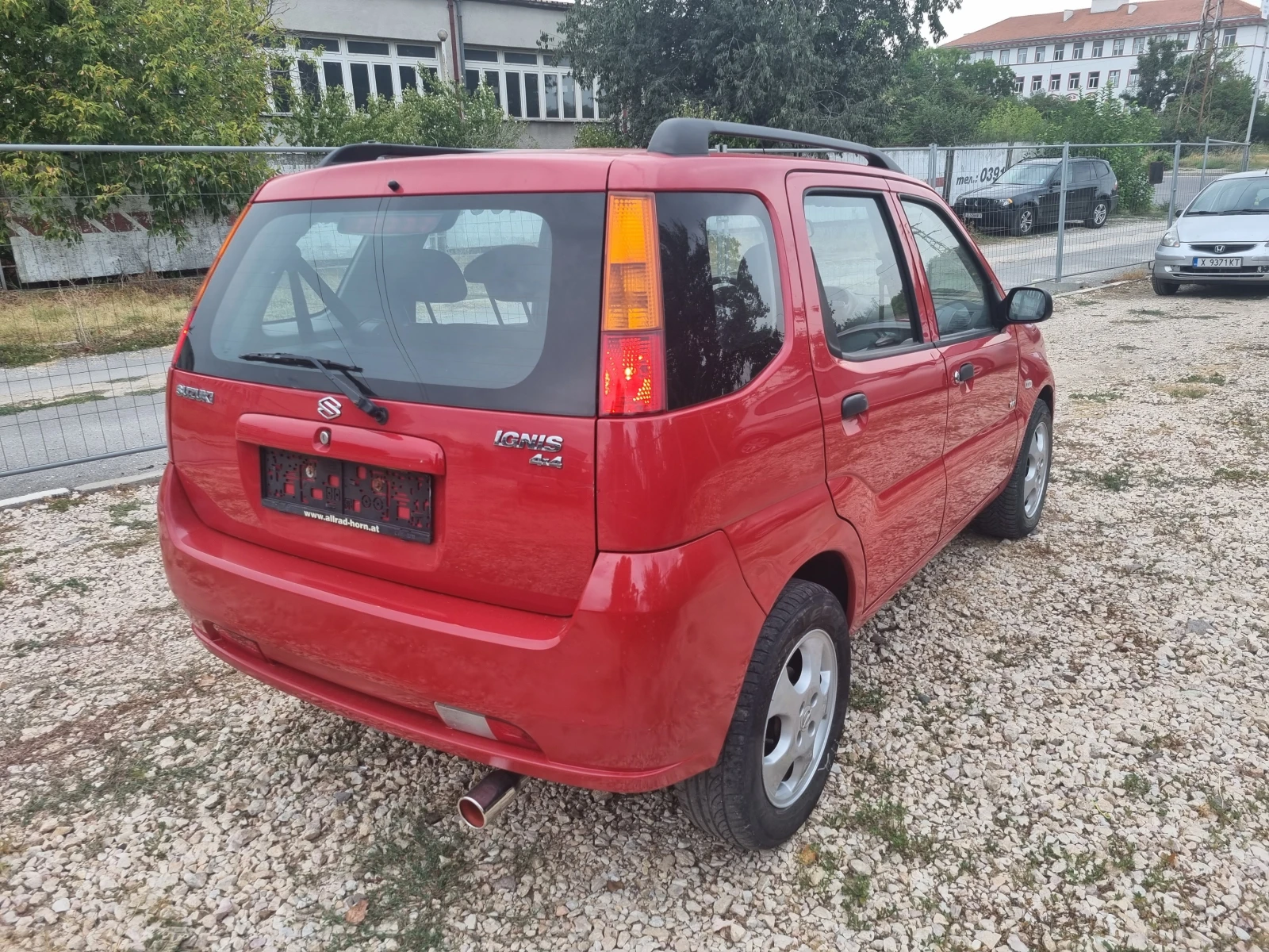 Suzuki Ignis 1.3iVVTI ESKLUZIVE 4х4, снимка 3 - Автомобили и джипове - 55691122