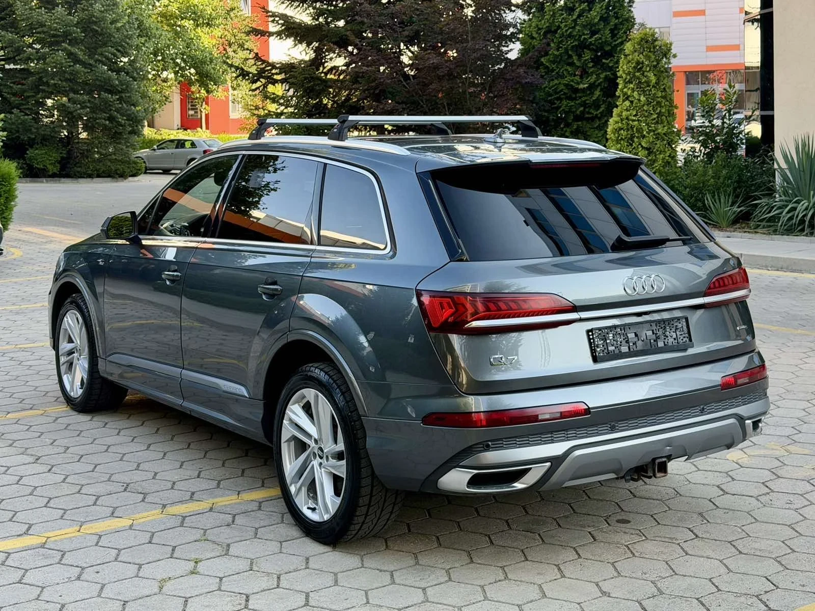Audi Q7 S Line Comfort , снимка 7 - Автомобили и джипове - 55772334