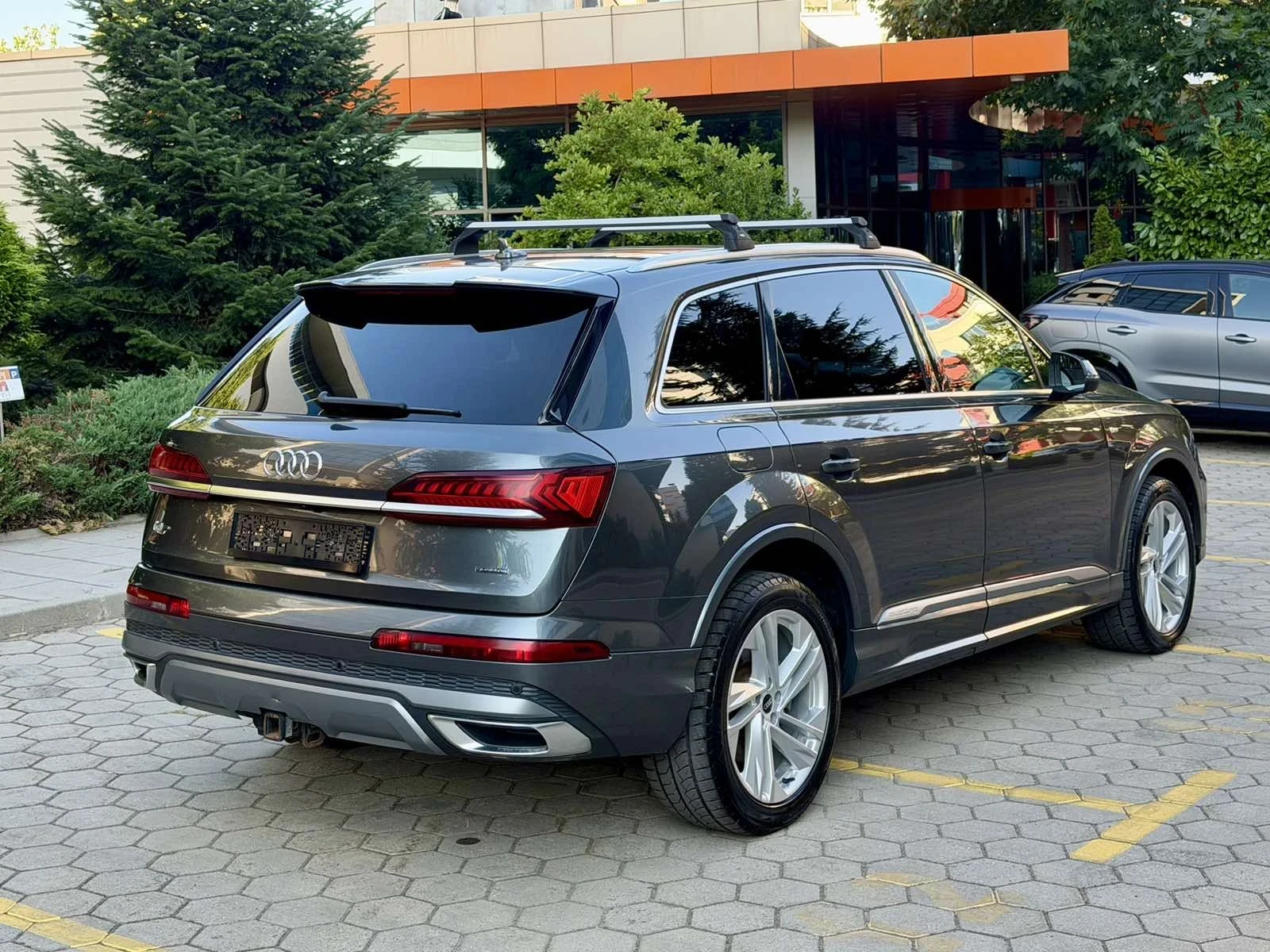 Audi Q7 S Line Comfort , снимка 5 - Автомобили и джипове - 55772334