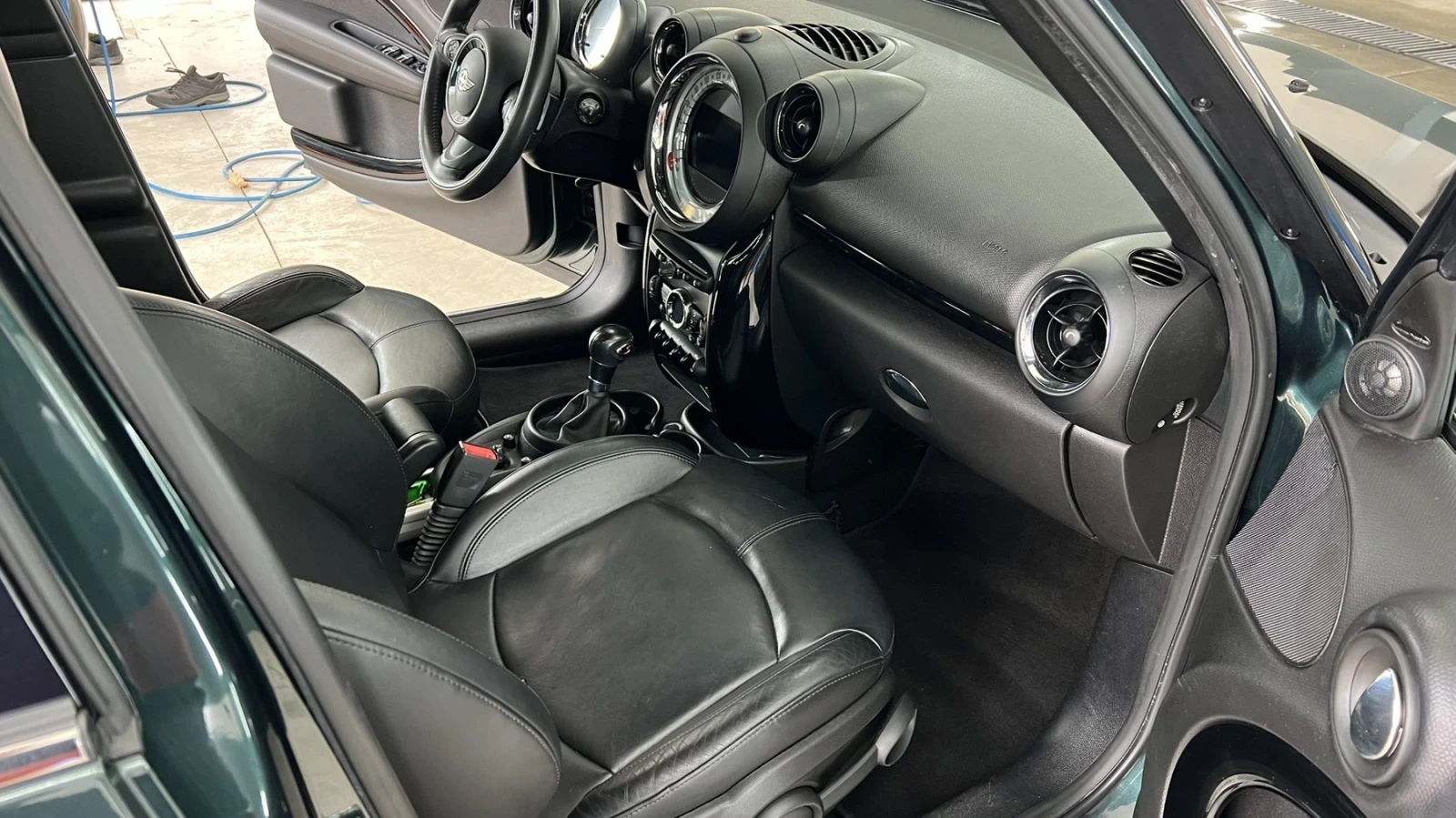 Mini Countryman 2.0 SD, снимка 6 - Автомобили и джипове - 56070295