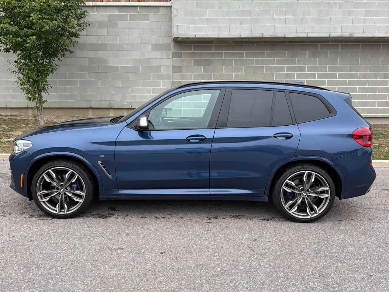 BMW X3 * M40i * ОБСЛУЖЕНА* CARFAX* АВТОКРЕДИТ, снимка 2 - Автомобили и джипове - 56274483