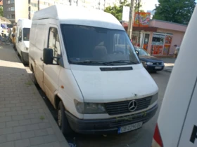  Mercedes-Benz 308