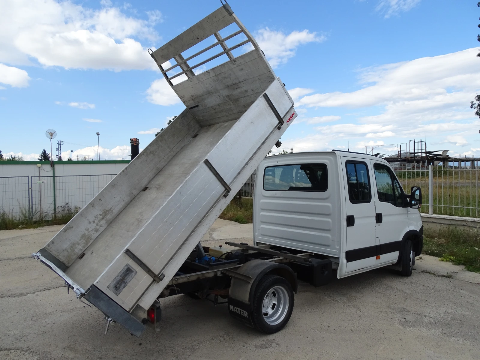 Iveco 35c17 3.0HPI  КАТ. * Б* 7-места - изображение 4