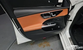 Mercedes-Benz C 300 C300 4MATIC AMG Line, снимка 14