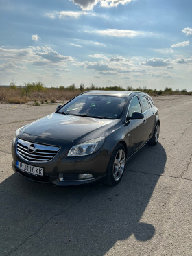 Opel Insignia 2.0 cdti, снимка 2 - Автомобили и джипове - 42238377