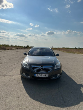 Opel Insignia 2.0 cdti, снимка 1 - Автомобили и джипове - 42238377