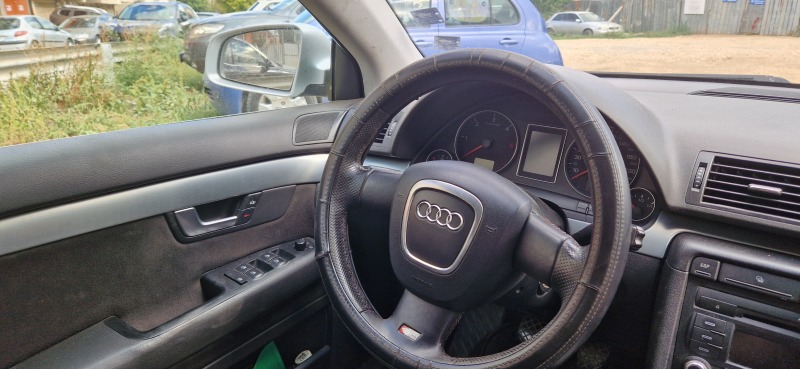 Audi A4, снимка 5 - Автомобили и джипове - 46392640