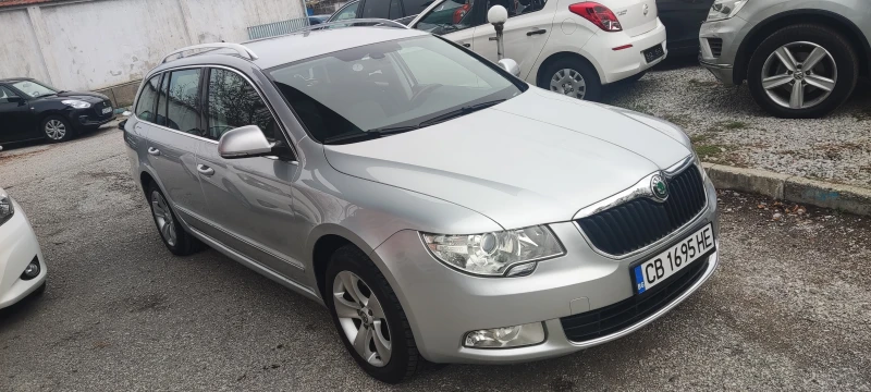 Skoda Superb 1, 8i, снимка 1 - Автомобили и джипове - 47988002