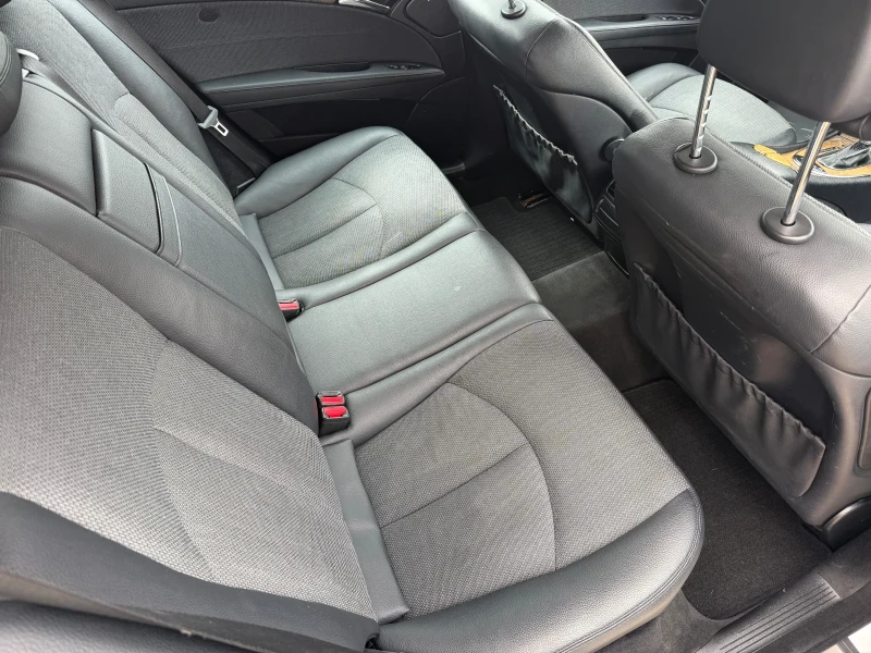 Mercedes-Benz E 200 KOMPRESSOR EVO, снимка 10 - Автомобили и джипове - 51879207