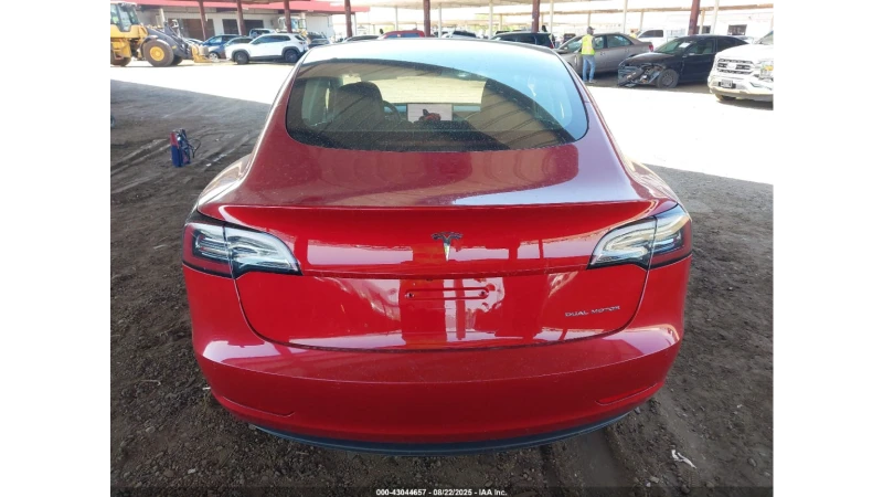 Tesla Model 3 Long range, снимка 4 - Автомобили и джипове - 52383379
