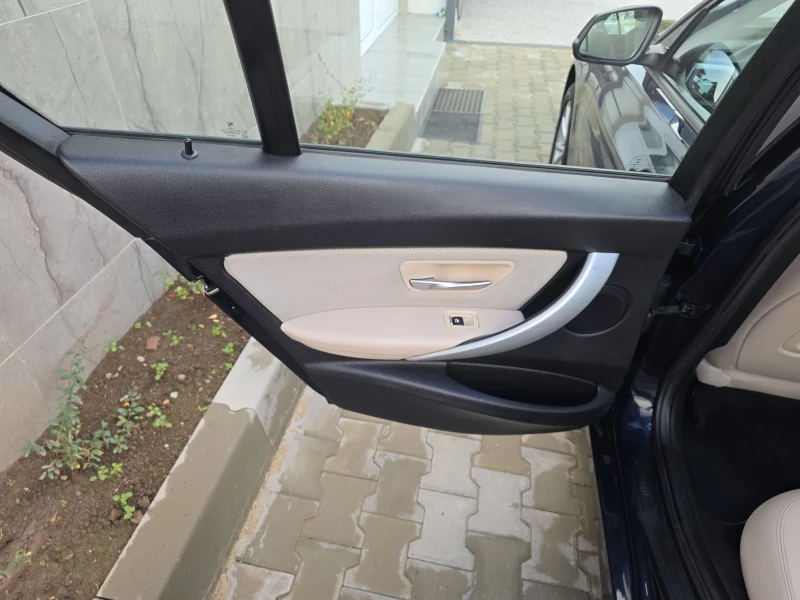 BMW 316 Facelift , снимка 11 - Автомобили и джипове - 52392145