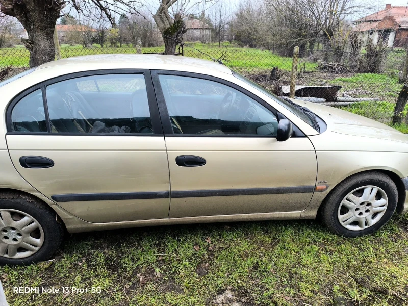 Toyota Avensis, снимка 3 - Автомобили и джипове - 52912784
