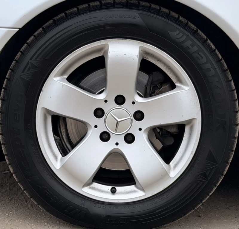 Mercedes-Benz E 270 CDI= AVANTGARDE= XENON= ANDROID= , снимка 17 - Автомобили и джипове - 53024812