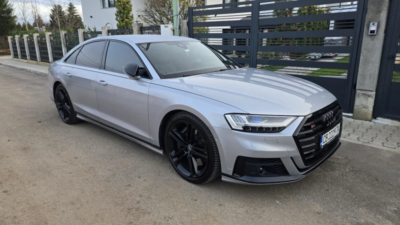 Audi S8, снимка 2 - Автомобили и джипове - 53205672