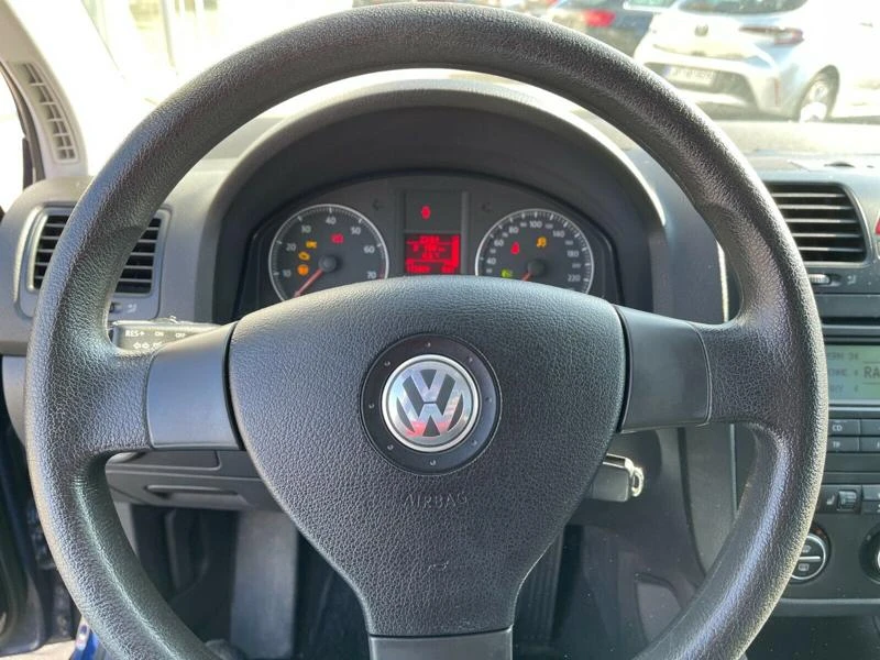 VW Golf 1.6 FSI   САМО НА ЧАСТИ  - изображение 7