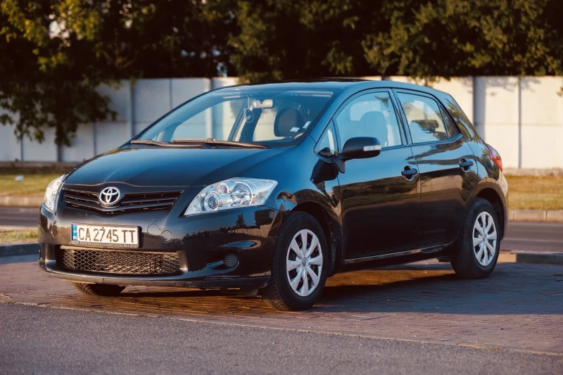 Toyota Auris 1.3 VVT-i - 9199 лв. - 27810170 1