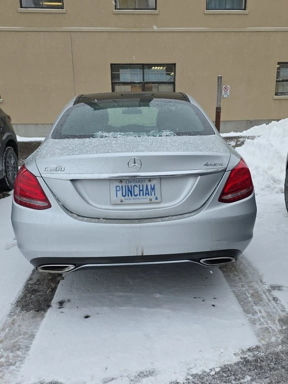 Mercedes-Benz C 300 * CARFAX * ЦЕНА ДО БЪЛГАРИЯ, снимка 4 - Автомобили и джипове - 53175388