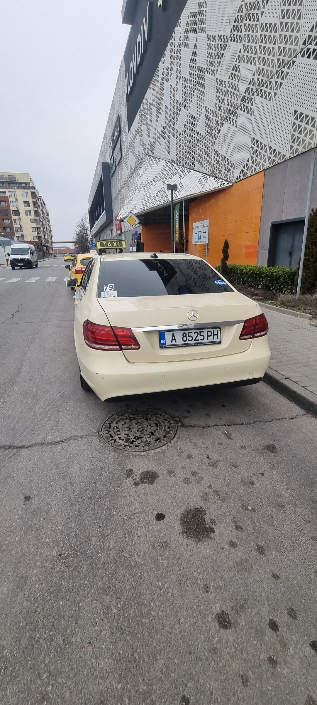 Mercedes-Benz E 200 E200 blutec  - изображение 7