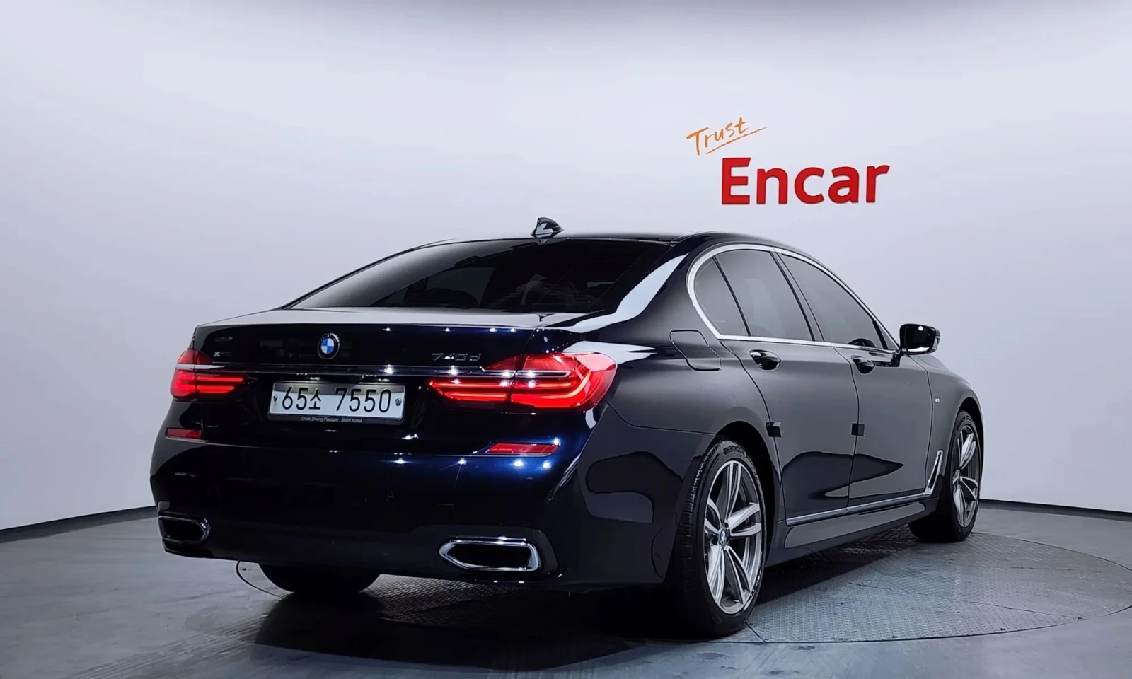 BMW 740 7 Series (G11) 740D xDrive M Sports, снимка 2 - Автомобили и джипове - 53708792