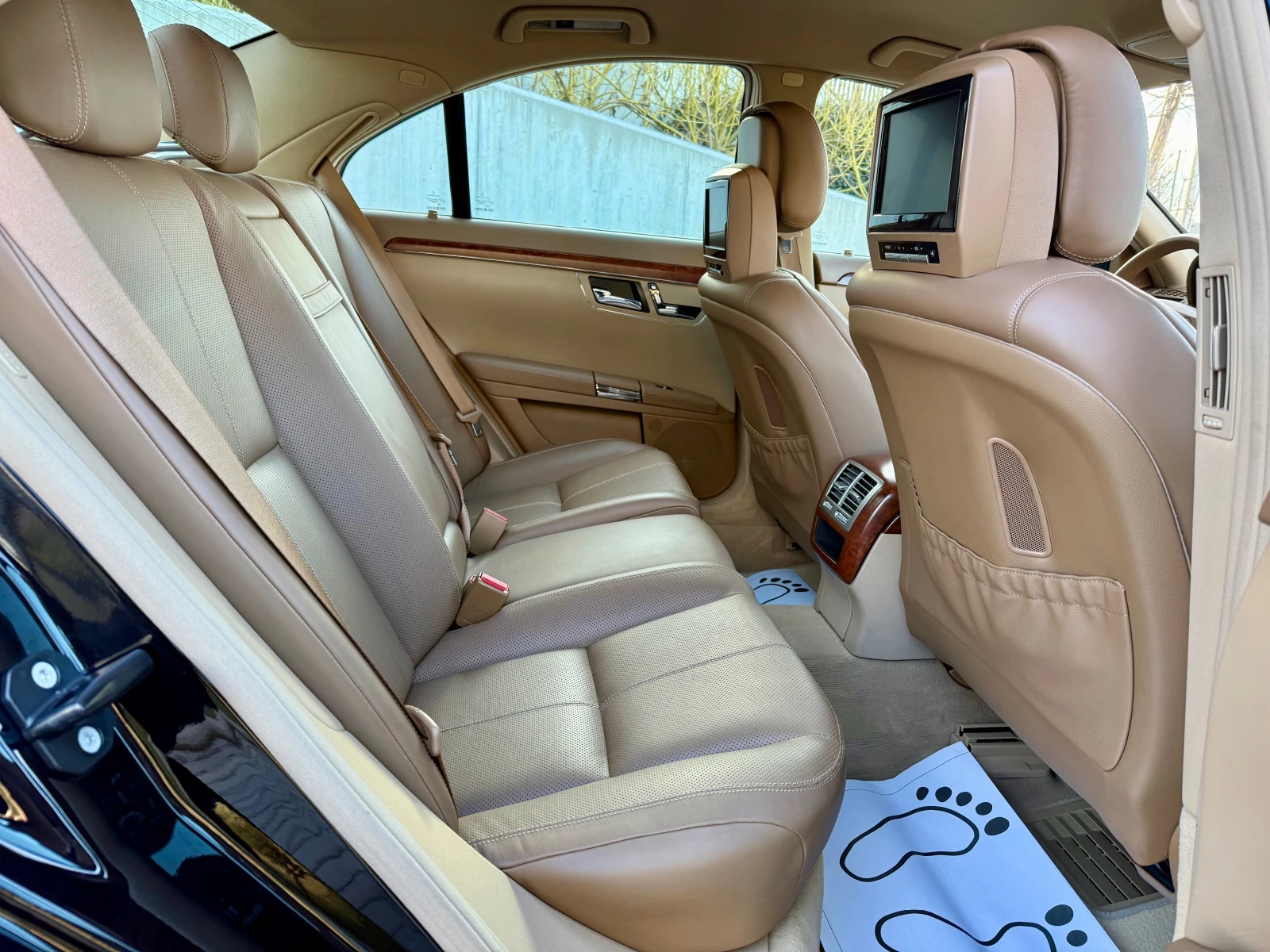 Mercedes-Benz S 320 CDI 4-MATIC AMG PACK/3xTV/DISTRONIC/VAKUM/FULL, снимка 9 - Автомобили и джипове - 53785586