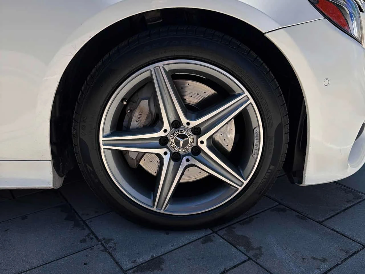 Mercedes-Benz E 450 CARFAX, снимка 7 - Автомобили и джипове - 54172233