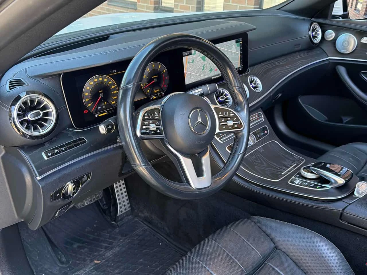 Mercedes-Benz E 450 CARFAX, снимка 5 - Автомобили и джипове - 54172233