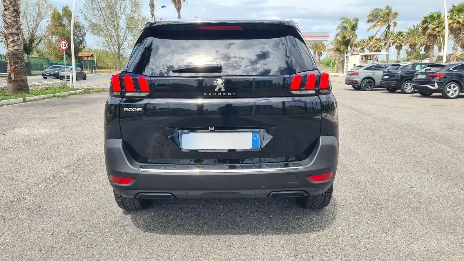 Peugeot 5008 BlueHDi SeS EAT8 GT, снимка 6 - Автомобили и джипове - 54243944