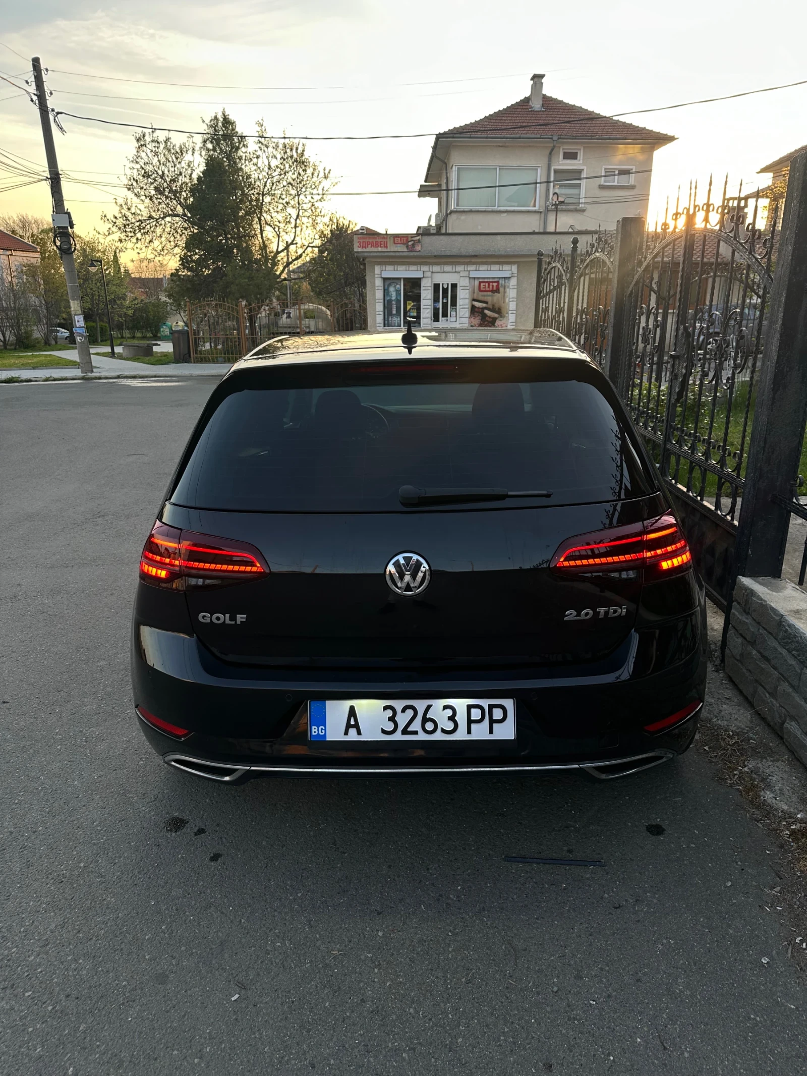 VW Golf 7.5 Highline, снимка 10 - Автомобили и джипове - 54311467