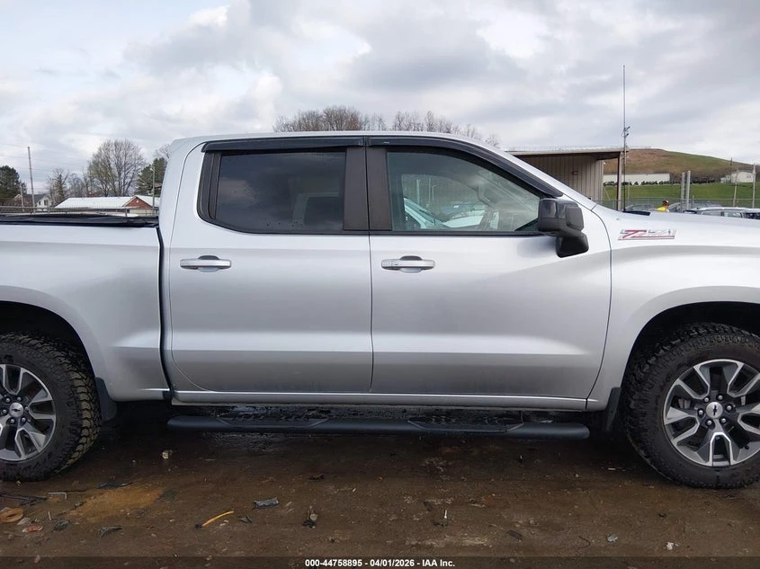 Chevrolet Silverado 5.3l 1500 4Wd Short Bed Rst, снимка 13 - Автомобили и джипове - 54360718