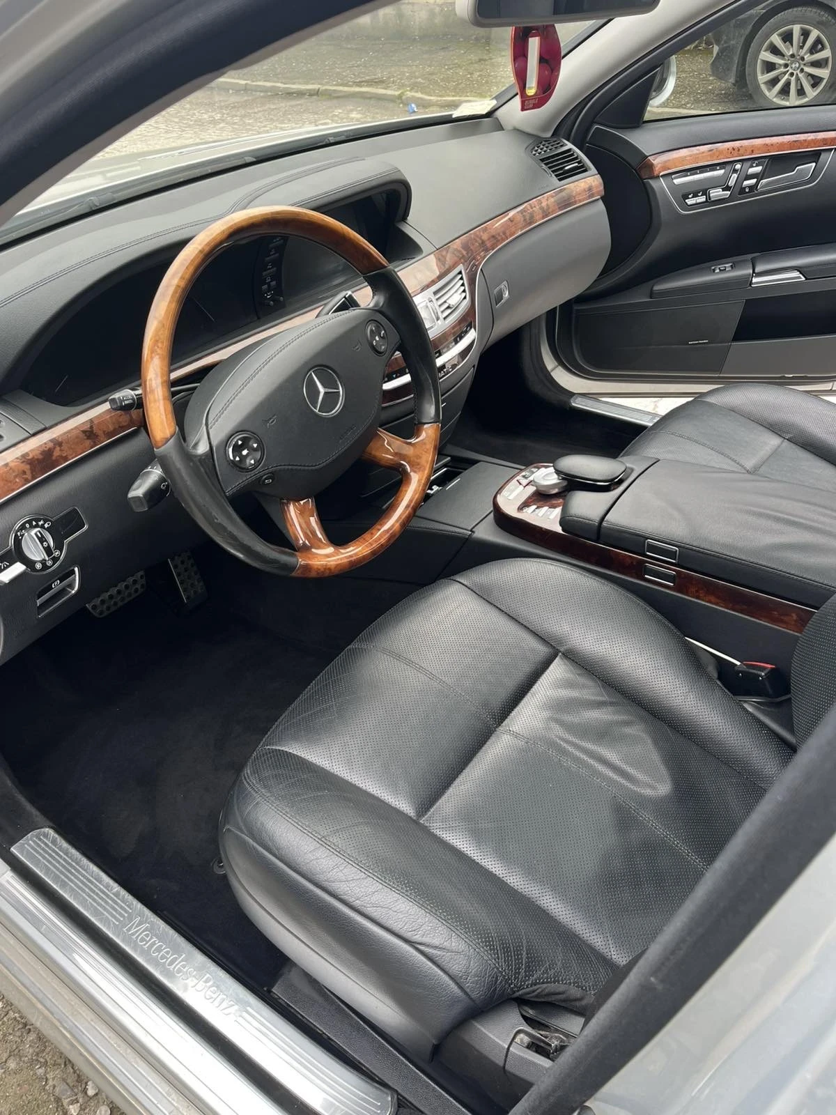 Mercedes-Benz S 550, снимка 6 - Автомобили и джипове - 54486137