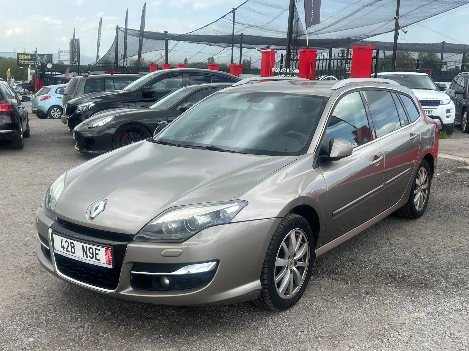 Renault Laguna, снимка 4 - Автомобили и джипове - 54509134